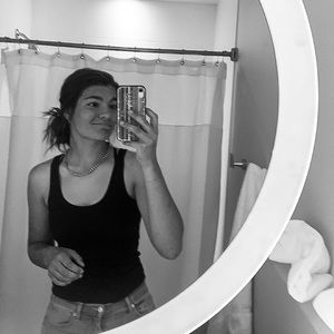 Meet your Posher, Madeline